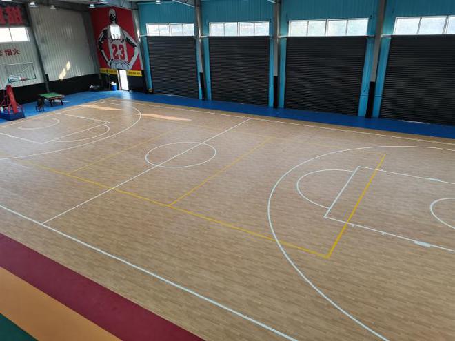beat365官网篮球场地胶运动空间地面材料的新选择(图1)